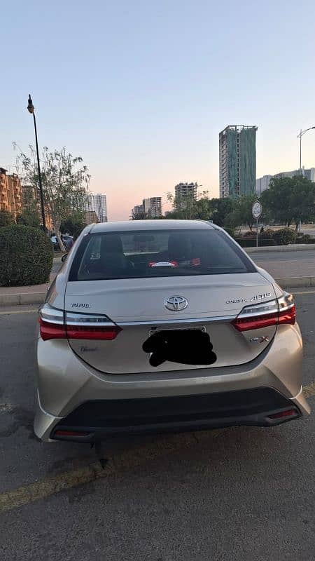 Toyota Altis Grande 2022 1