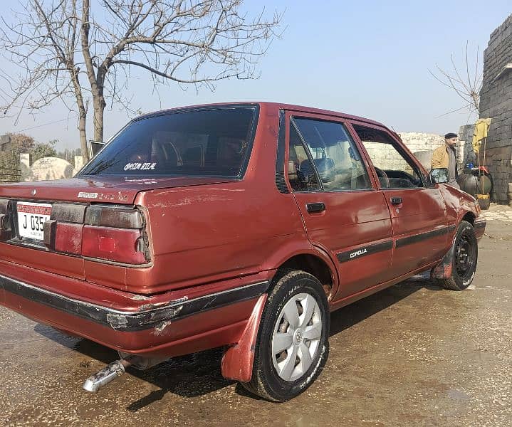 Toyota Corolla 1986 3