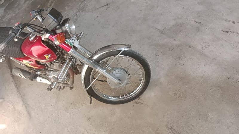 Honda 125 9