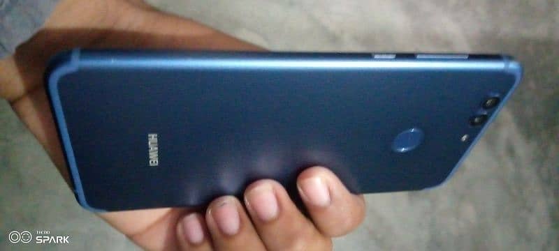 4 GB Ram 128 GB storage PTA ha 10 by 10 condition 2