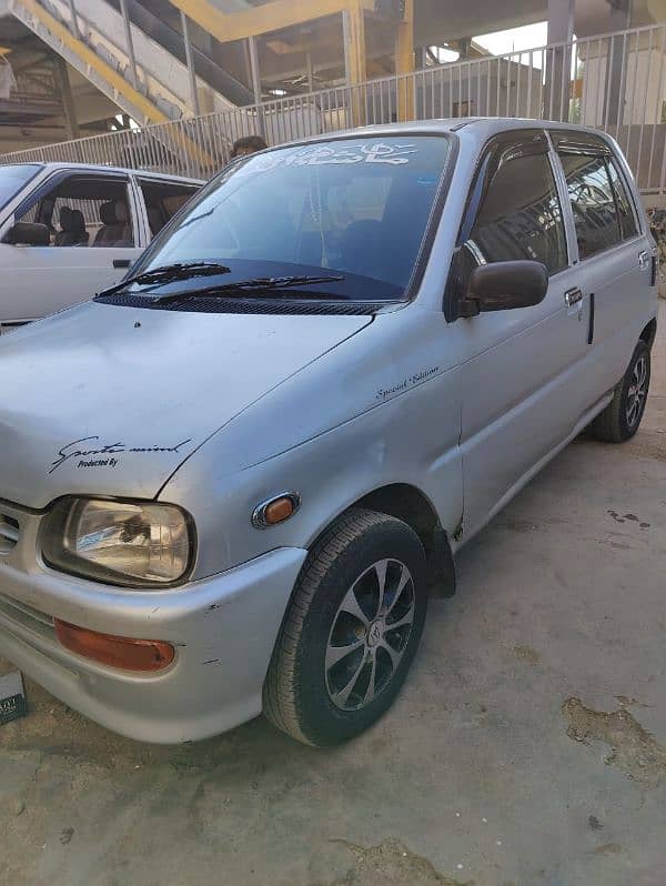 Daihatsu Cuore 2000 6