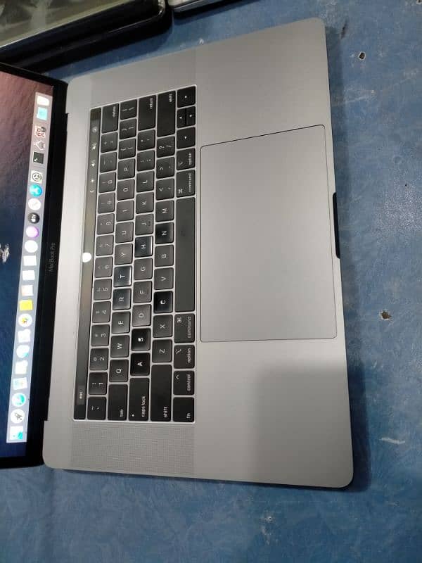 Mazy Krooo Apple MacBook Pro 2019 15" i9 32.512 2