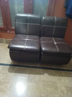 SINGLE SOFA