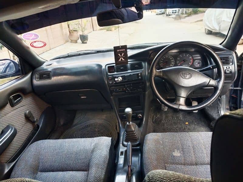 Toyota Corolla 2.0 D 1996 9