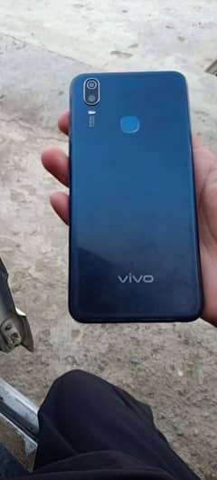 Vivo Y11