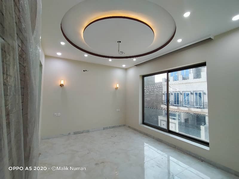 6 Marla Stylish House for Sale in Lahore 3