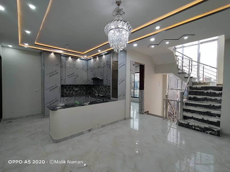 6 Marla Stylish House for Sale in Lahore 4