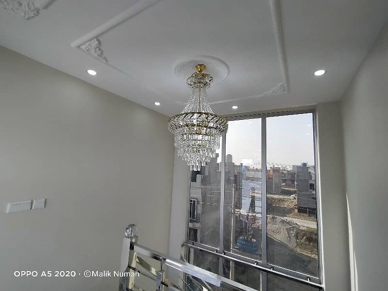 6 Marla Stylish House for Sale in Lahore 17