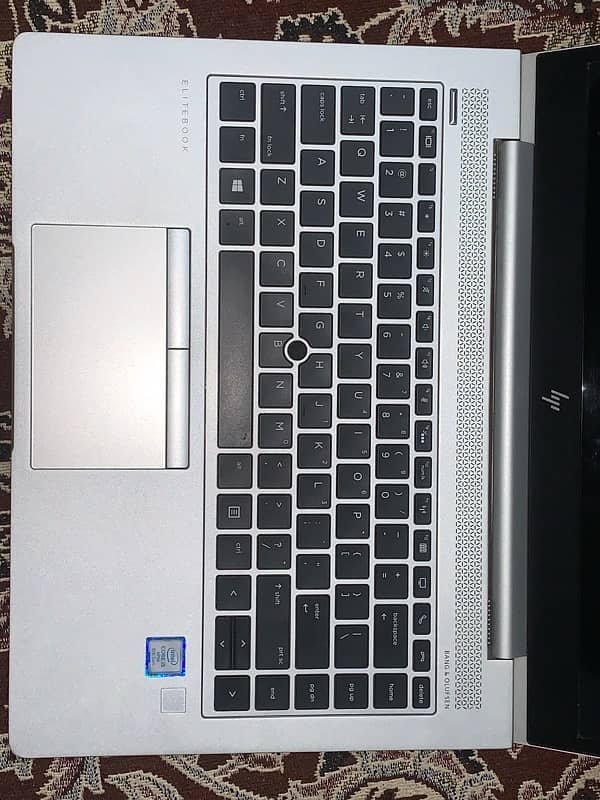 HP Core i5 8th gen 840 G5 2