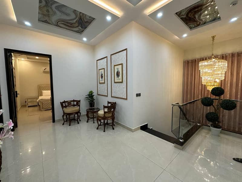 Brand New Luxury 1 Kanal Upper Portion for Rent in DHA Phase 4, Lahore 7