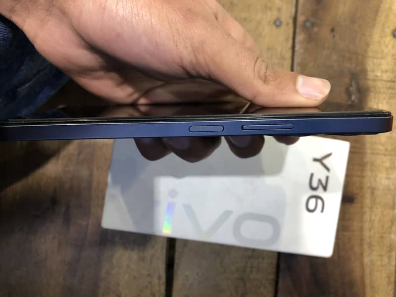 Vivo Y36 Ram=8+8gb /Storage=128gb with box and charger 8