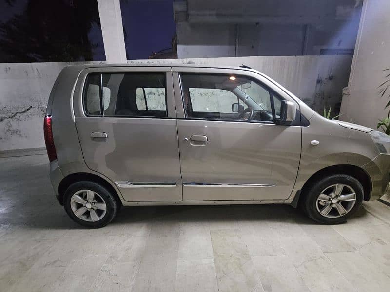 Suzuki Wagon R 2014 1