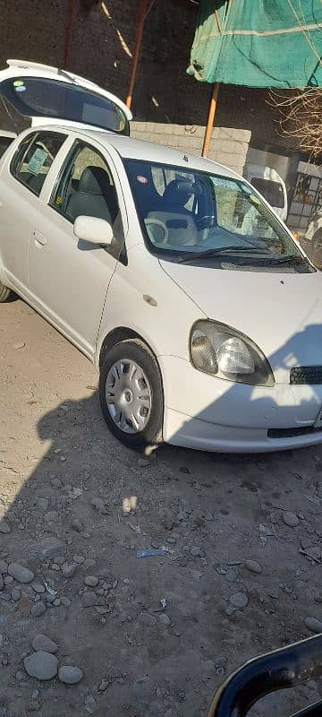 Toyota Vitz 2000 6