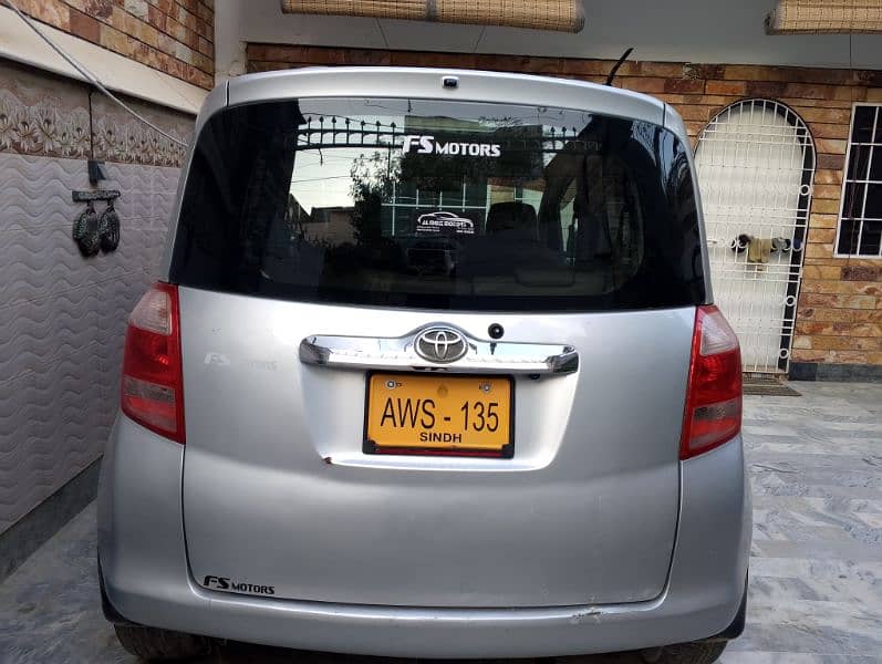 Toyota Ractis 2006 10