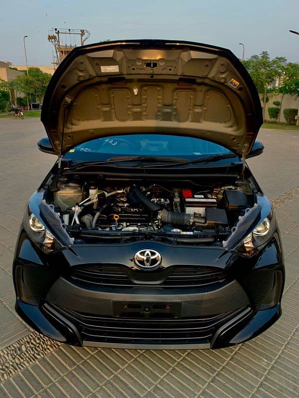 Toyota Yaris 2021 4