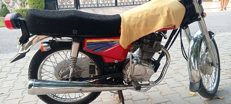 Honda 125 Euro 2 14