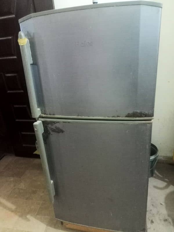 Haire fridge 0