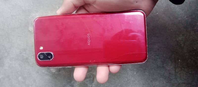 sharp Aquos R2 urgent sale 7