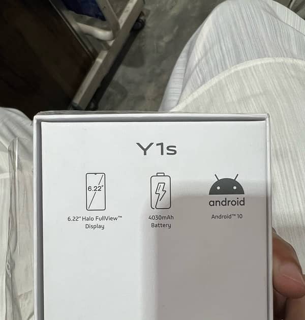 vivo y1s 2/32 duo Sim pta approved 2