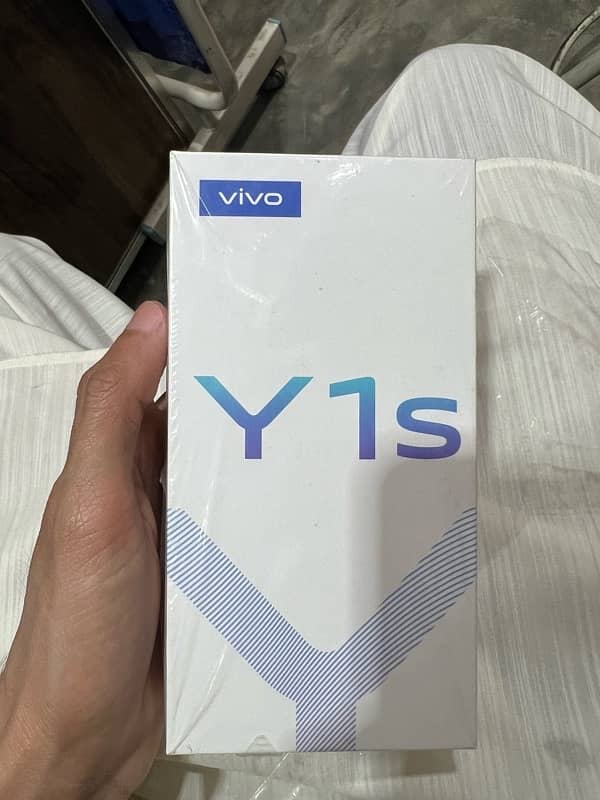 vivo y1s 2/32 duo Sim pta approved 8