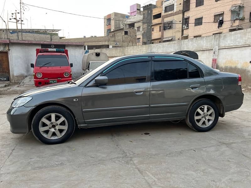 Honda Civic EXi 2004 5