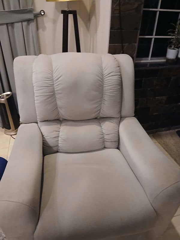 recliner chair 2