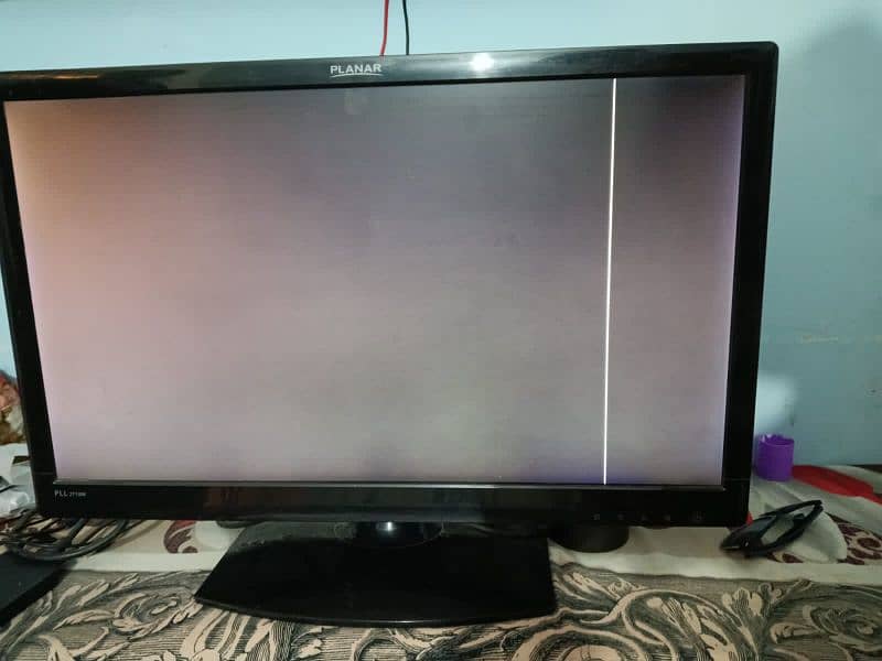 Planar 27 inch monitor single line 0