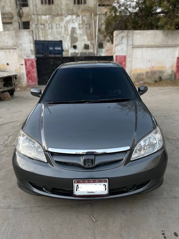 Honda Civic EXi 2004 1