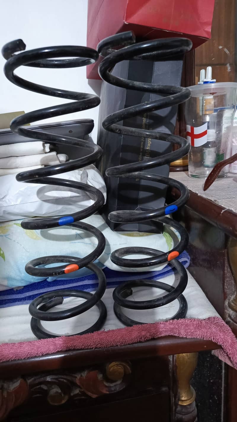 Diahatsu Mira Back Springs for sale 0