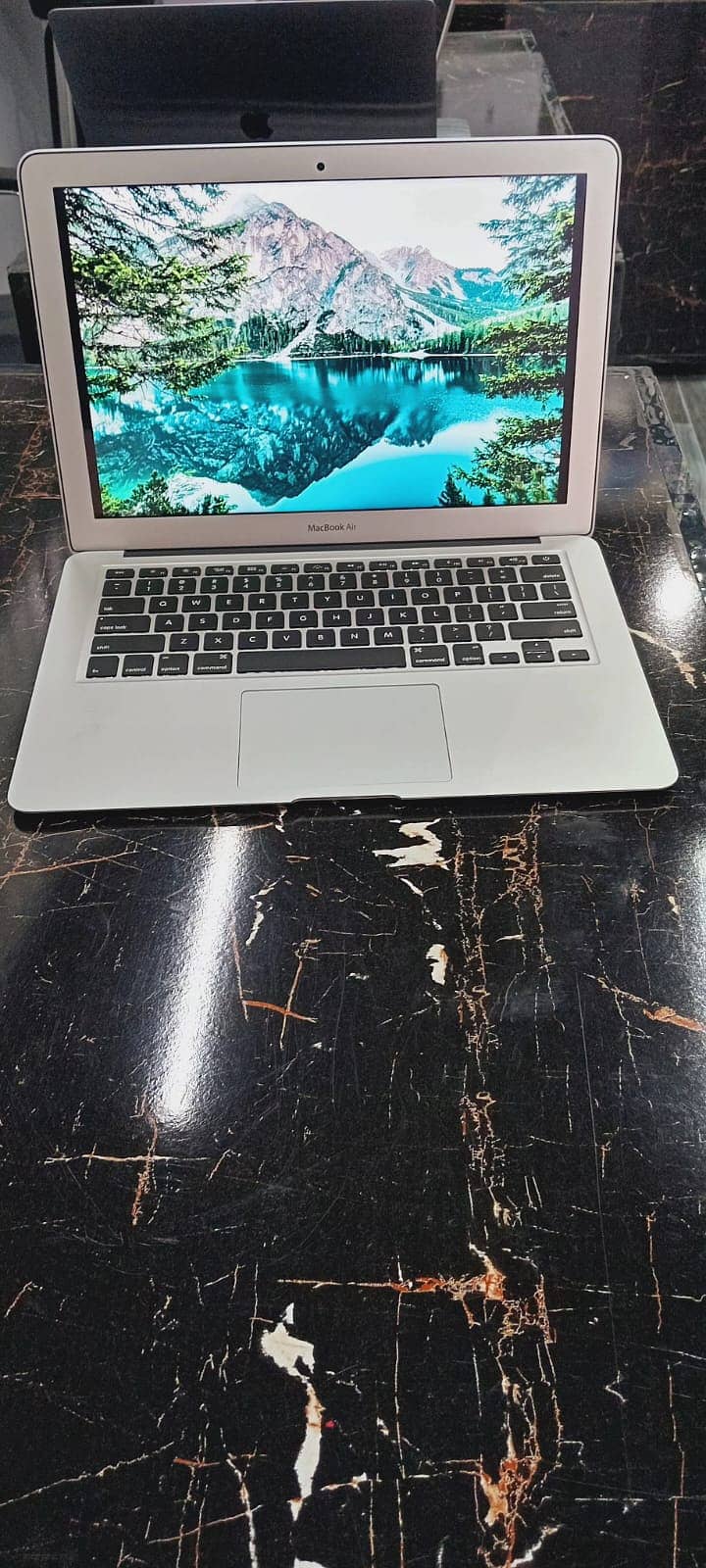 Apple MacBook Air Core i5 2017 1