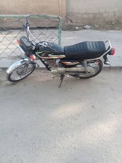 Honda 125 Rahim Yarkhan