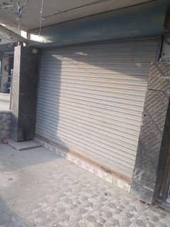 SHOP/OFFICE FOR RENT 24 hours sweet water and electricity 200 feet main road facing North karachi sector 11A near power house chowrangi