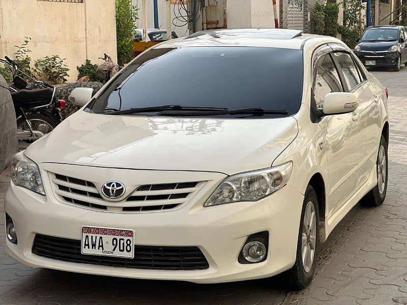 Toyota Corolla Altis 1.6 manual 2011 0