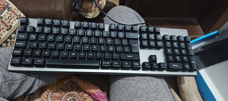 HP gaming keyboard and mouse km300f 9