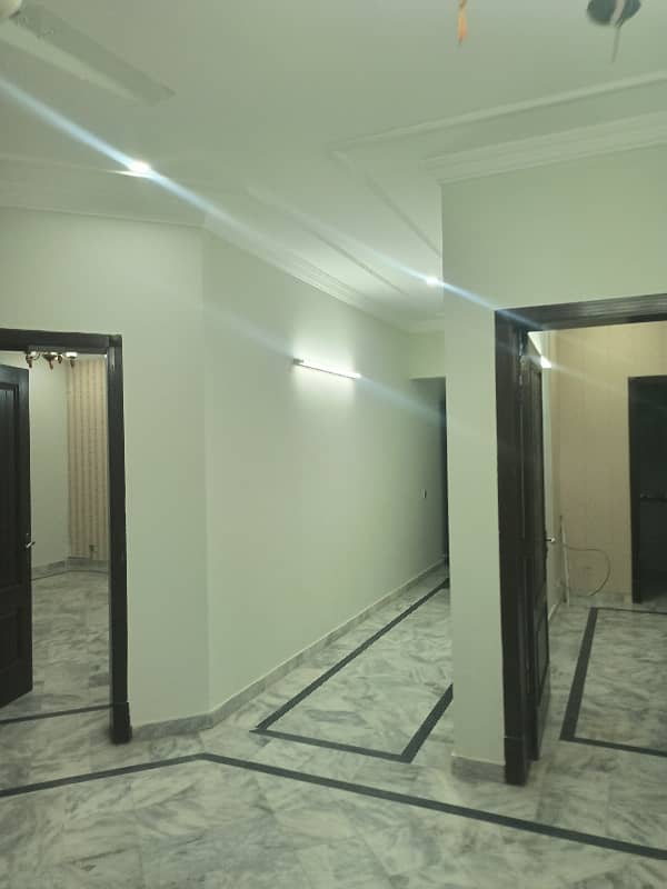 3 bedroom open basement for rent demand 80000 with separate gate 10 Marla 0