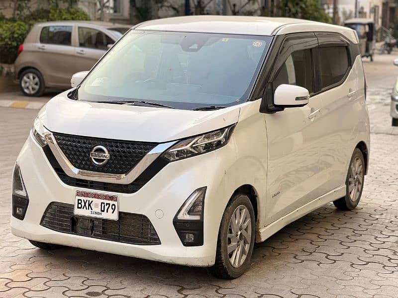 Nissan Dayz Highway Star S-hybrid 2021 0