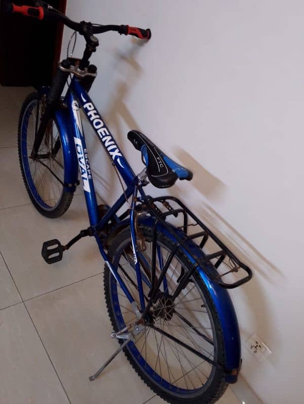 26. inches phoenix bicycle almost new 0