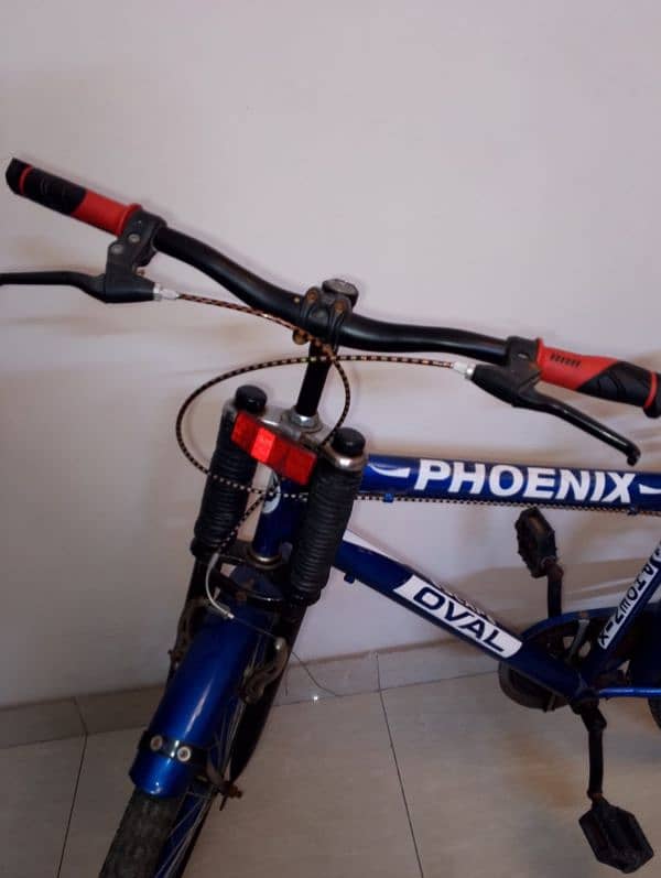 26. inches phoenix bicycle almost new 9