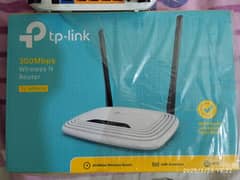 Tp Link Router (TL-WR841N)