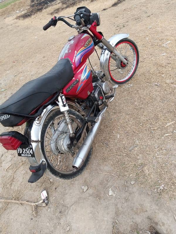 hero Bike ha achi kondishan ma ha sirf ringpastan ka kam ha baki ok 1