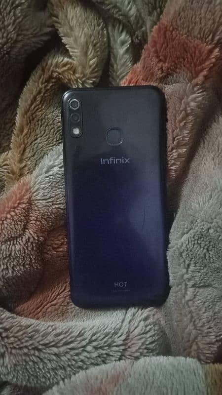 infinix hot8 lite10/9  koi masla nahi sub ok 2gb ram 32gb memry 3