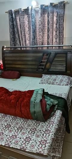 5-Piece King-Size Bedroom Set (Second hand)