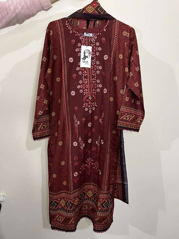 Woman Suit In dhanak Stuff 1