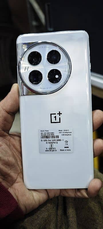 OnePlus 12 official pta approved 1