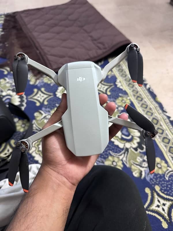 drone DJI mavic mini 2 fly more combo 0