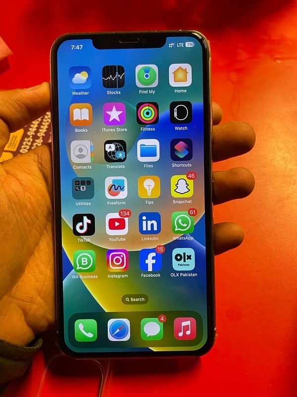 iphone 11 pro max Pta Approved 8