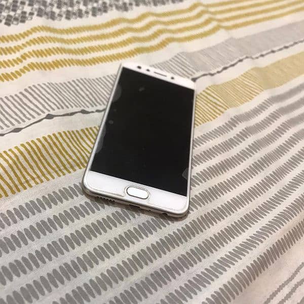 Oppo F3 1