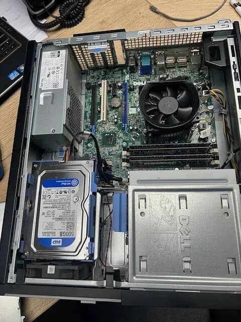 Dell Optiplex 7010 1