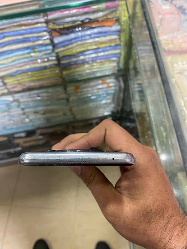 Honor x9 5g Huawei Condition 10/9 Fone Full ok hy ladies use raha hy 2