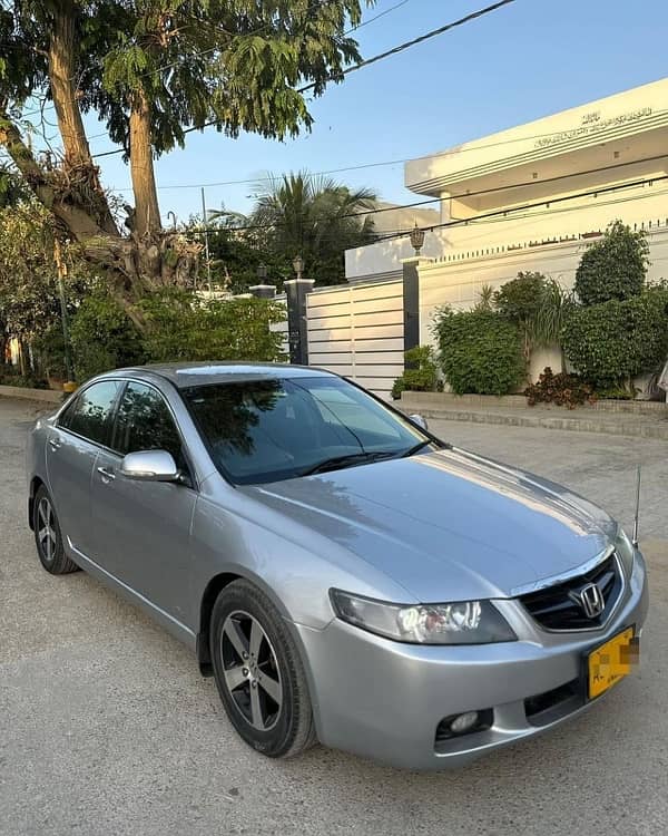 Honda Accord 2004 3